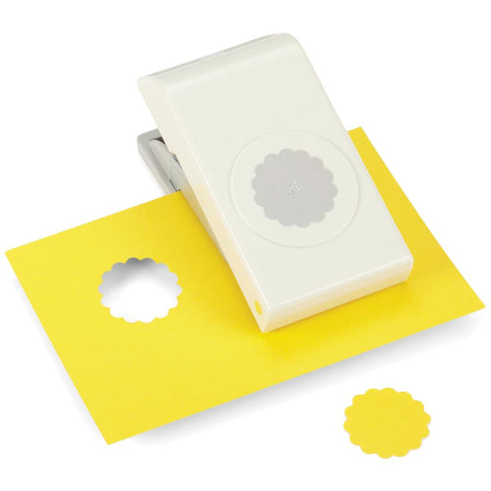 Ek large punch Scallop Circle, 1.25"