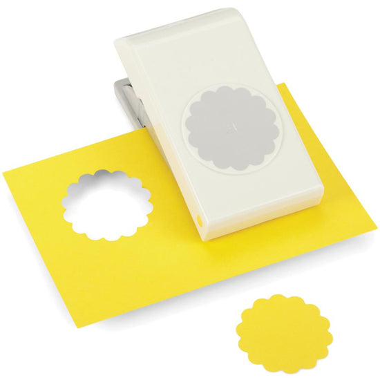 Ek large punch Scallop Circle, 1.75"