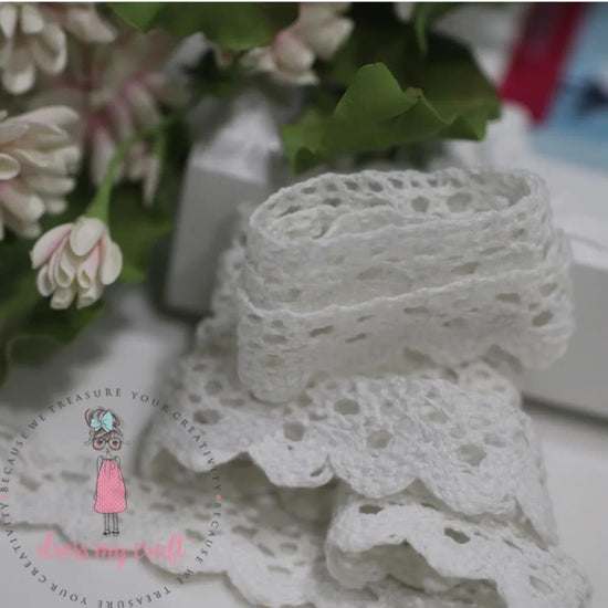 Dress My Craft Vintage Lace 1 Yard White 